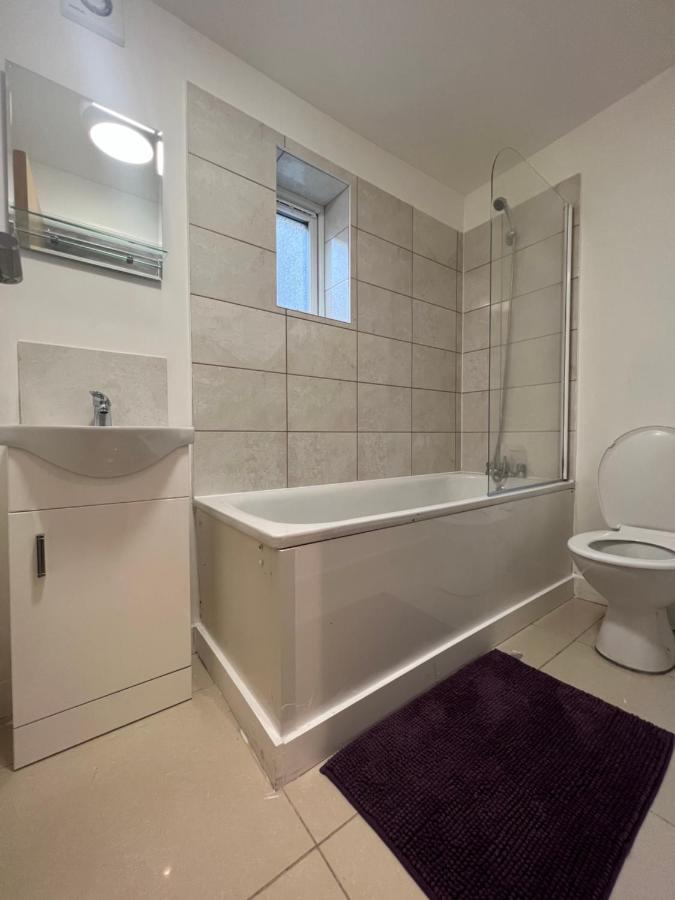 Lovely 2-Bedroom Victorian Flats Londres Exterior foto