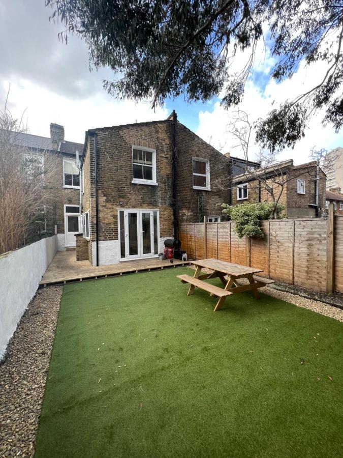 Lovely 2-Bedroom Victorian Flats Londres Exterior foto